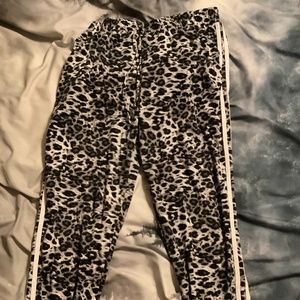 Shosho Cheetah Print Pajama Bottoms Large